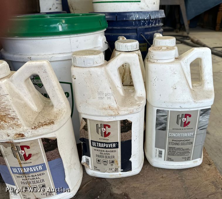 image for item ES1011 Allen Razorback curing compound power sprayer