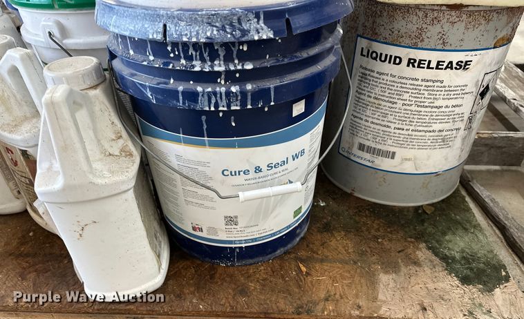 image for item ES1011 Allen Razorback curing compound power sprayer