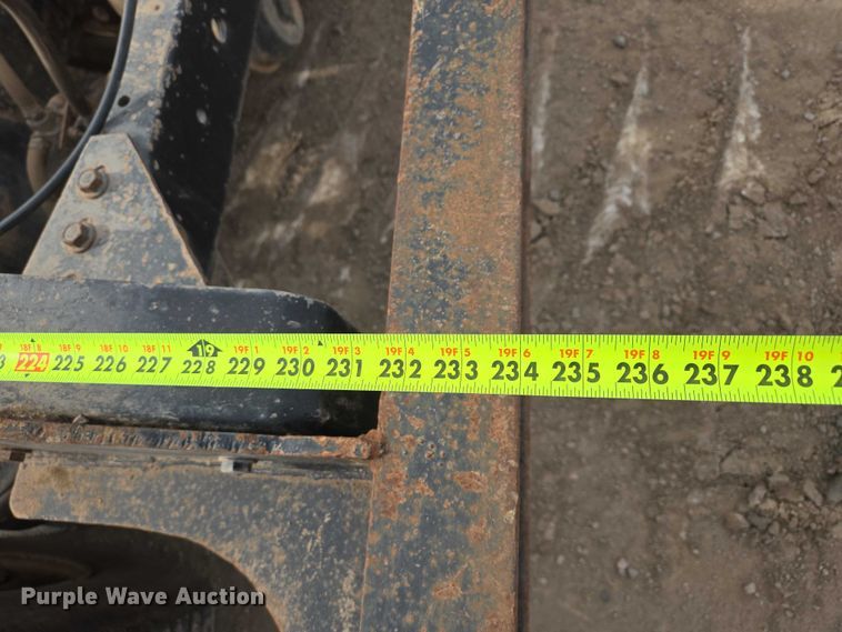 image for item ES2526 1977 Kenworth W900A truck cab and chassis