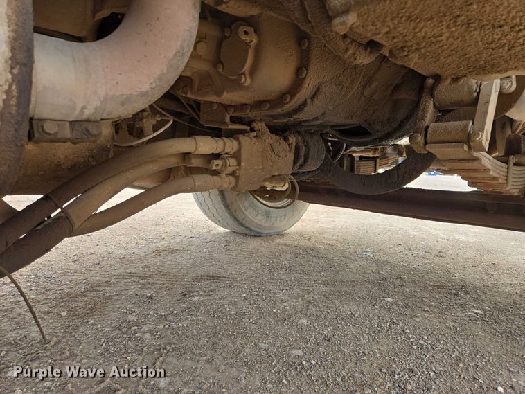 image for item ES2527 2005 Freightliner M2 dump truck