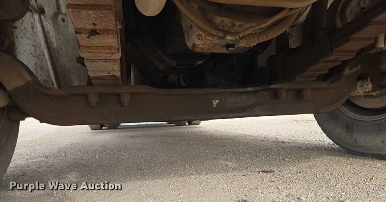 image for item ES2527 2005 Freightliner M2 dump truck