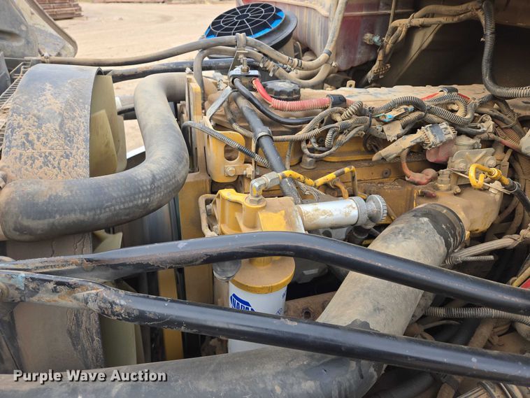 image for item ES2527 2005 Freightliner M2 dump truck