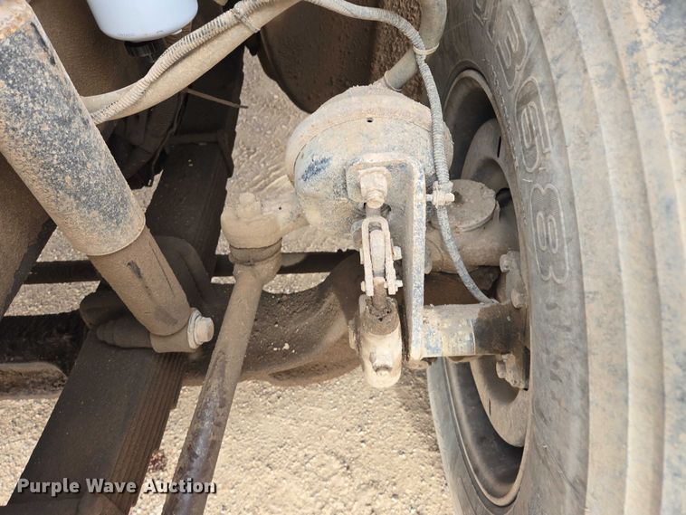 image for item ES2527 2005 Freightliner M2 dump truck