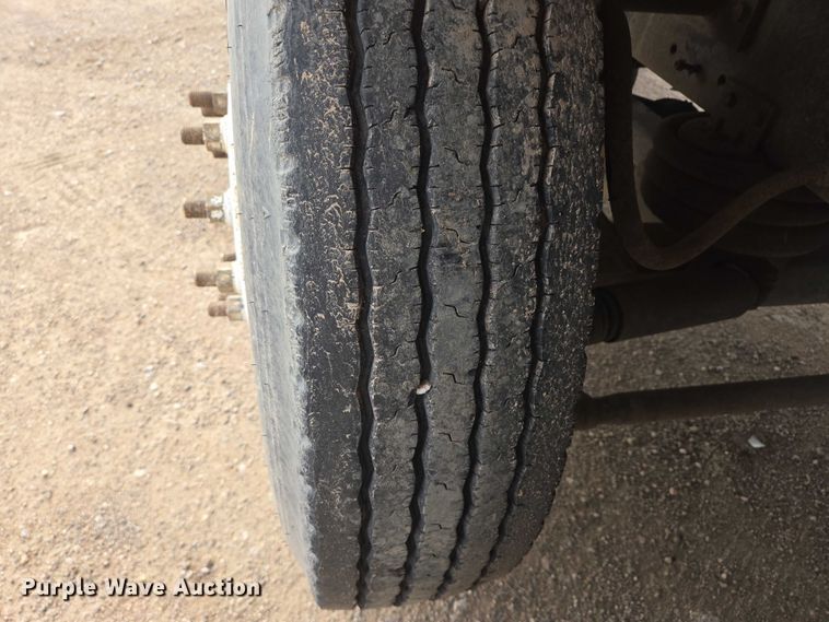 image for item ES2527 2005 Freightliner M2 dump truck