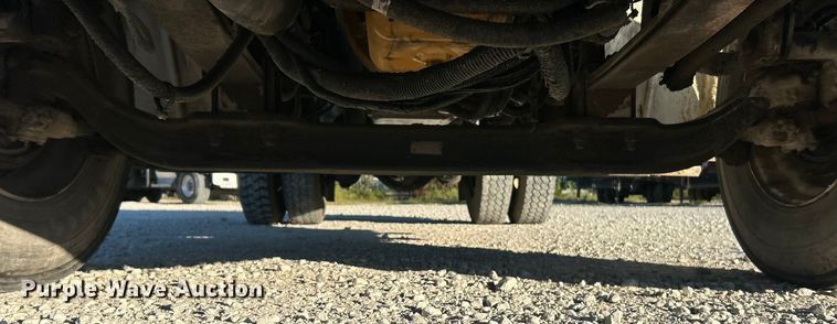 image for item ET3099 2006 Freightliner Business Class M2 dump truck