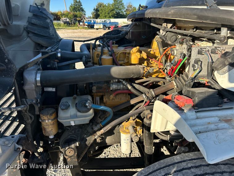 image for item ET3099 2006 Freightliner Business Class M2 dump truck