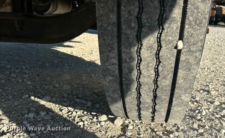 image for item ET3099 2006 Freightliner Business Class M2 dump truck