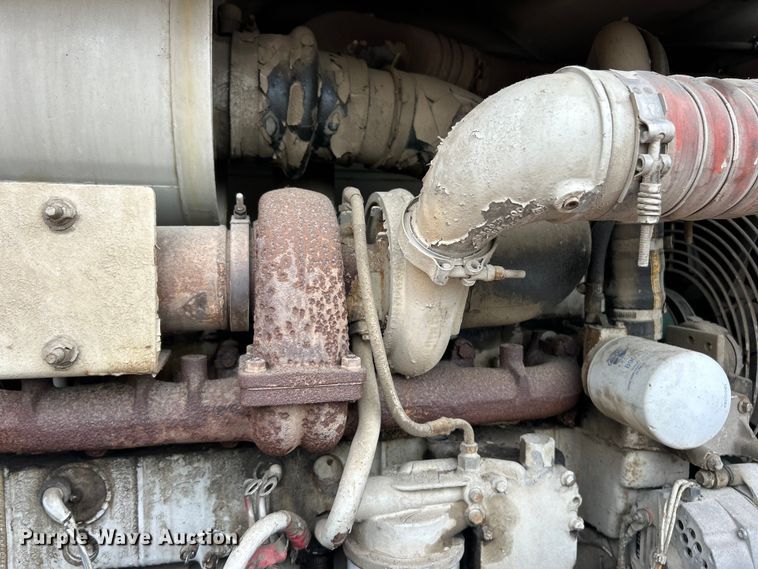 image for item ET3207 1984 Link-Belt HTC-814 crane