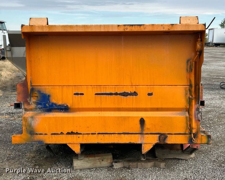 image for item ET3409 Dump bed