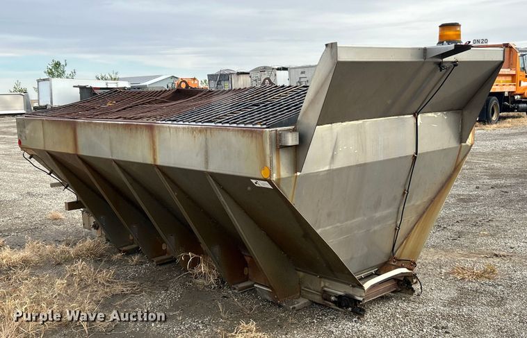 image for item ET3410 Monroe spreader