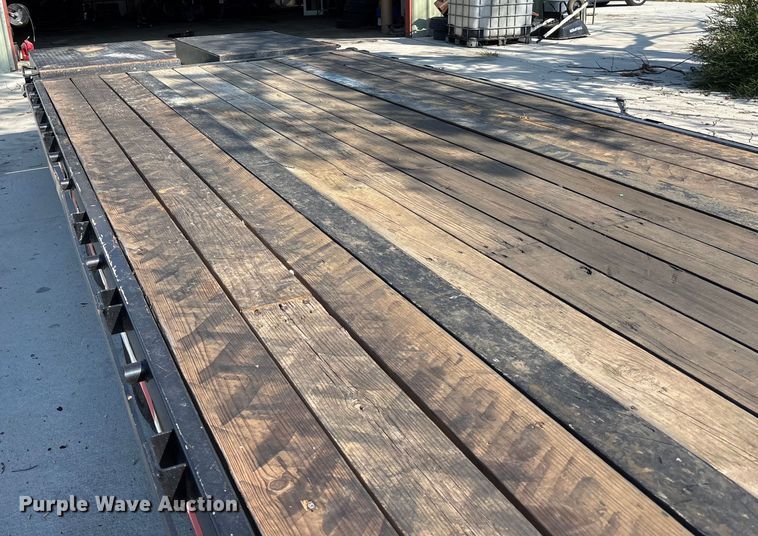 image for item ET4550 2015 Gator Made 35' Gooseneck Trailer equipment trailer