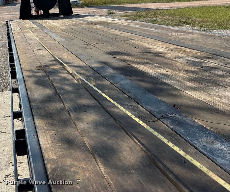 image for item ET4550 2015 Gator Made 35' Gooseneck Trailer equipment trailer