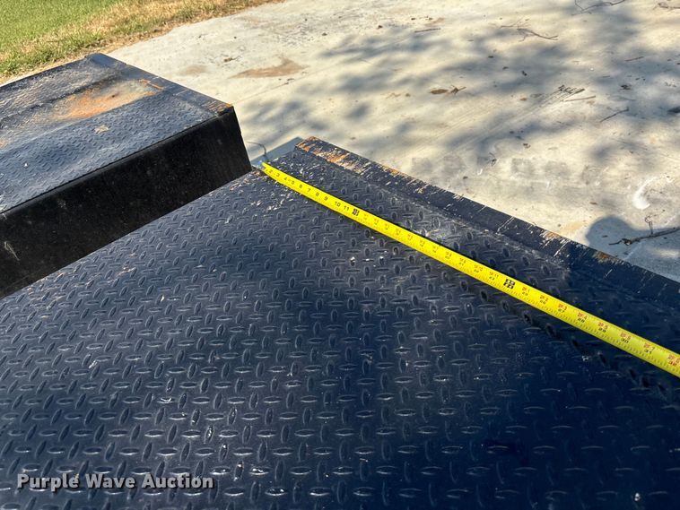 image for item ET4550 2015 Gator Made 35' Gooseneck Trailer equipment trailer