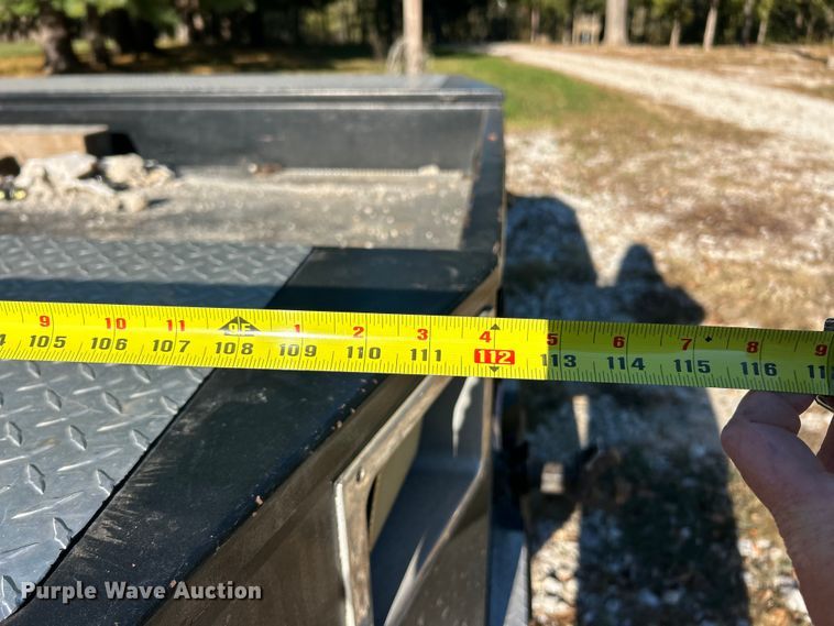 image for item ET6502 2018 Ford F450 Super Duty SuperCab flatbed truck