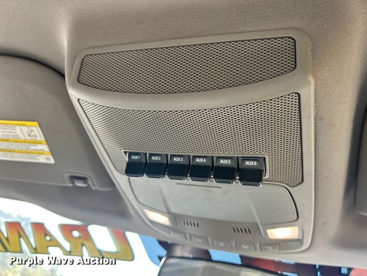 image for item ET6502 2018 Ford F450 Super Duty SuperCab flatbed truck