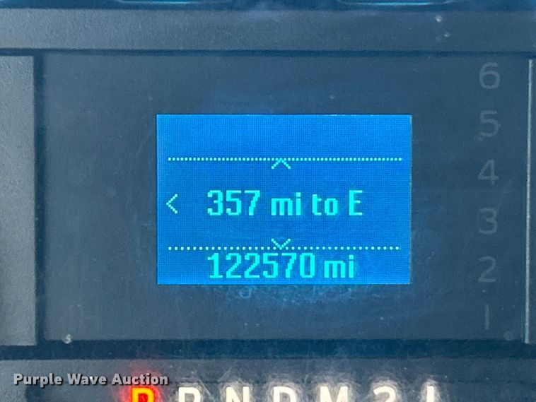 image for item ET6502 2018 Ford F450 Super Duty SuperCab flatbed truck