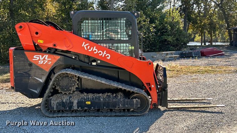 MINI CARGADOR SOBRE ORUGAS 2022 KUBOTA SVL972