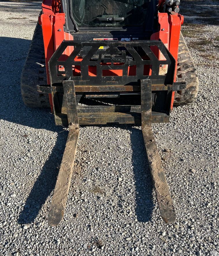 image for item ET6503 2022 Kubota SVL97-2 tracked skid steer loader