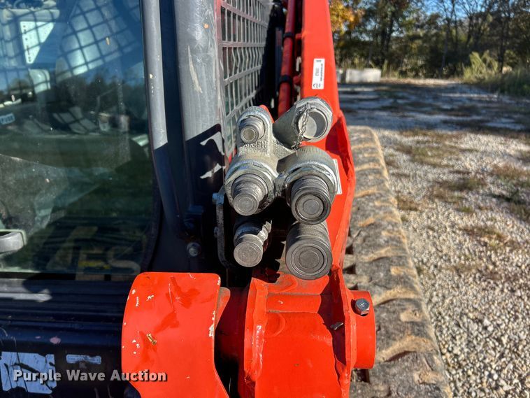 image for item ET6503 2022 Kubota SVL97-2 tracked skid steer loader