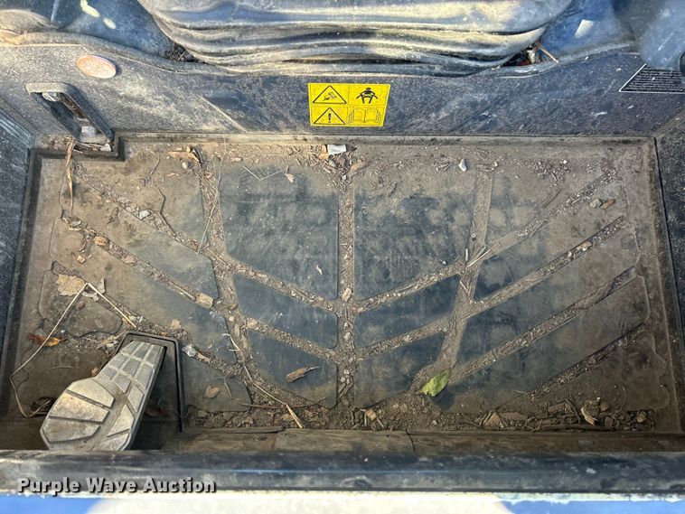 image for item ET6503 2022 Kubota SVL97-2 tracked skid steer loader