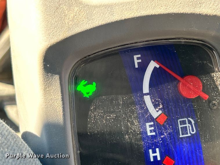 image for item ET6503 2022 Kubota SVL97-2 tracked skid steer loader