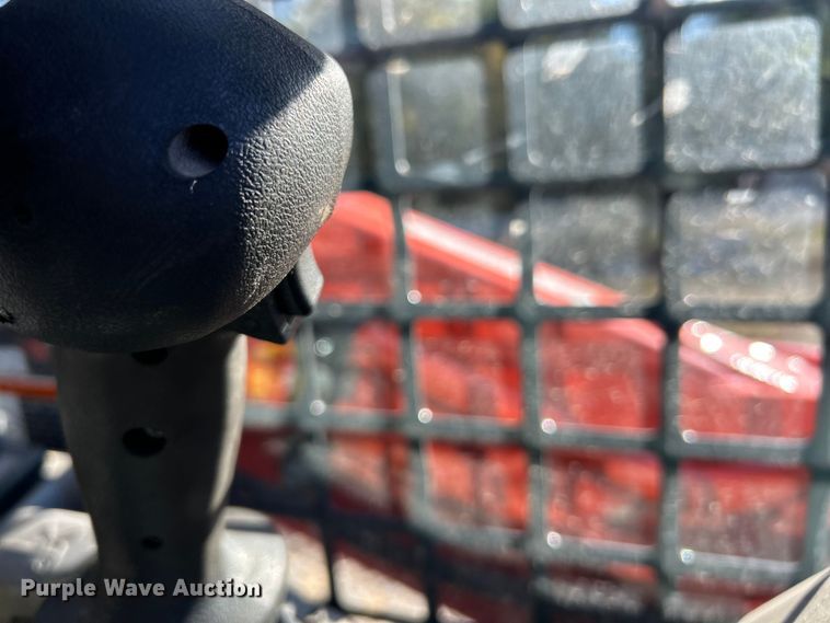 image for item ET6503 2022 Kubota SVL97-2 tracked skid steer loader