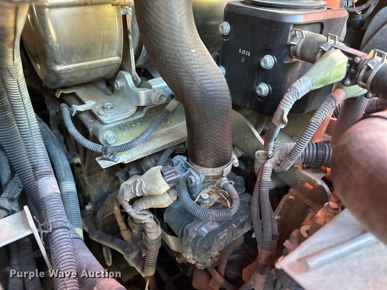 image for item ET6503 2022 Kubota SVL97-2 tracked skid steer loader