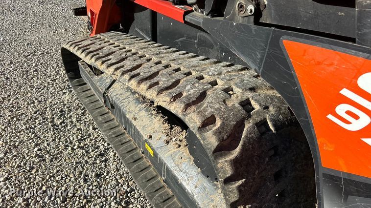 image for item ET6503 2022 Kubota SVL97-2 tracked skid steer loader
