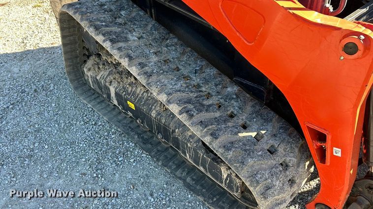 image for item ET6503 2022 Kubota SVL97-2 tracked skid steer loader