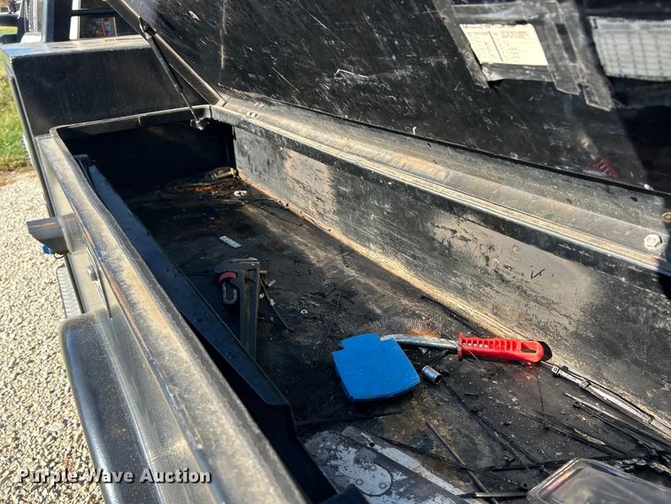 image for item ET6504 2020 Ford F450 Super Duty Crew Cab flatbed truck