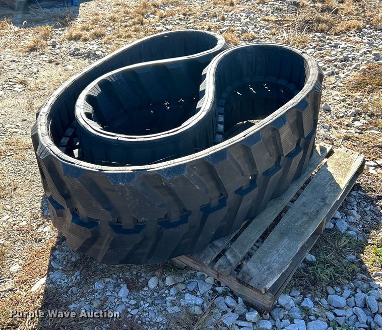 image for item ET6507 Excavator track