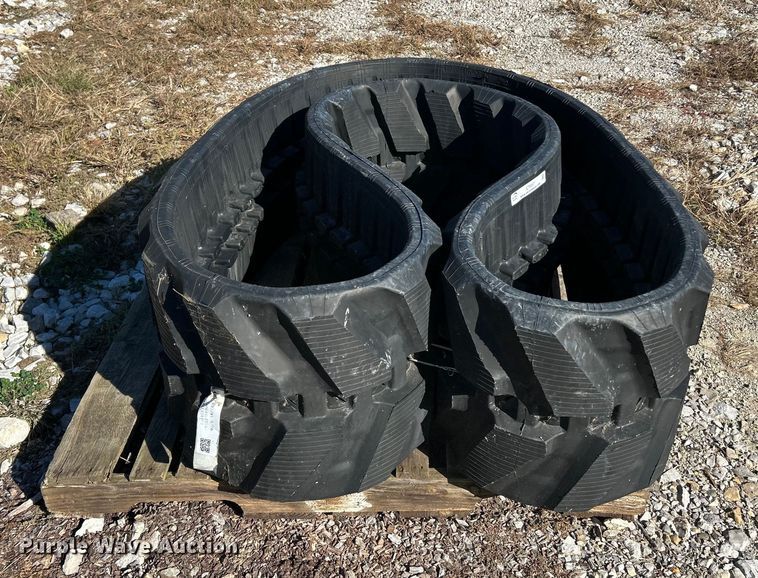 image for item ET6507 Excavator track