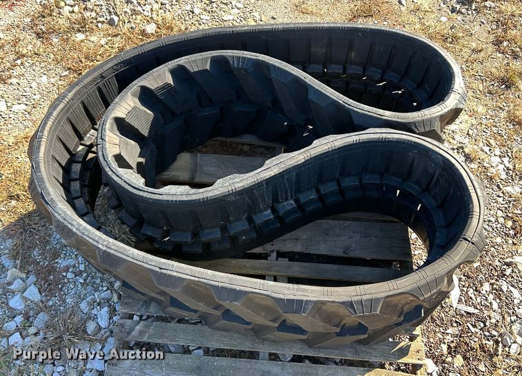 image for item ET6507 Excavator track