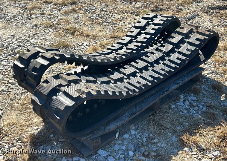 image for item ET6509 Skid steer tracks