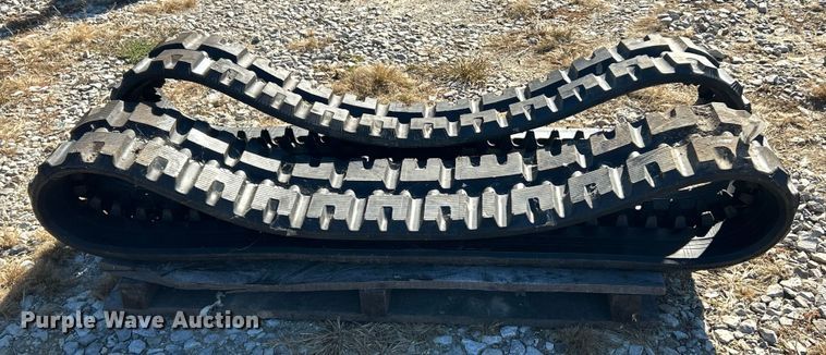 image for item ET6509 Skid steer tracks