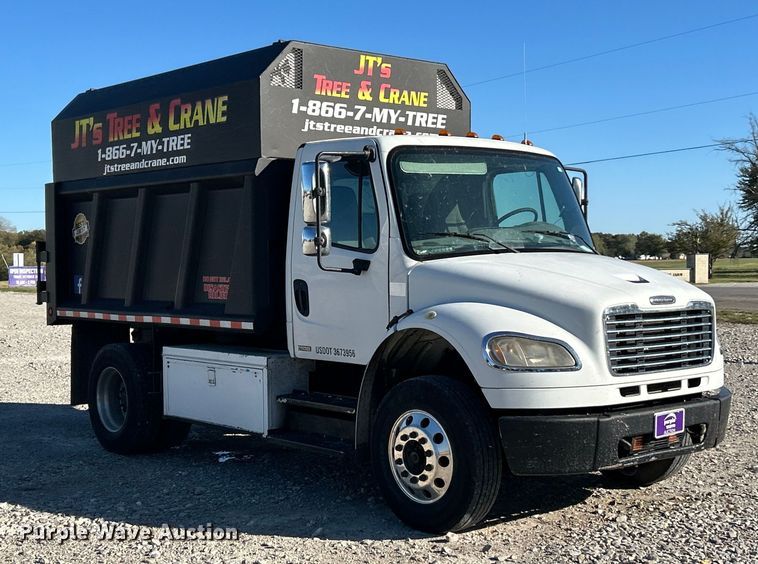 image for item ET6511 2009 Freightliner Business Class M2 Chipper truck