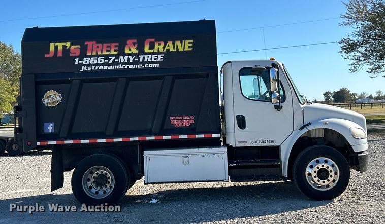 image for item ET6511 2009 Freightliner Business Class M2 Chipper truck