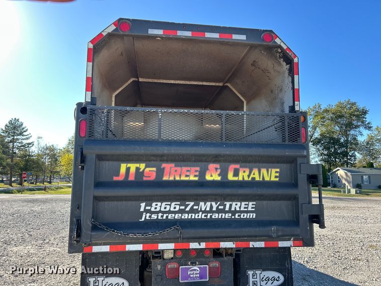 image for item ET6511 2009 Freightliner Business Class M2 Chipper truck