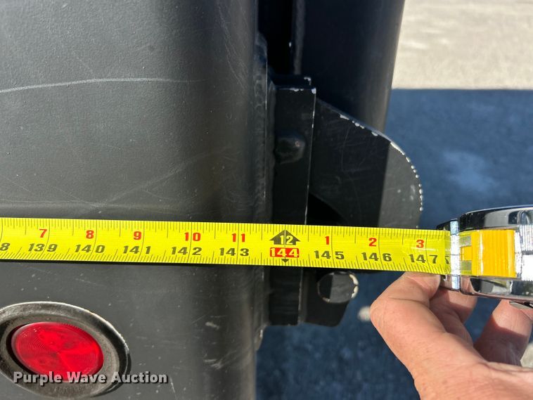 image for item ET6511 2009 Freightliner Business Class M2 Chipper truck