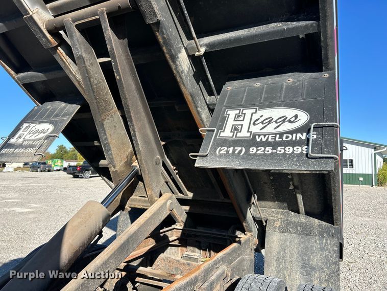 image for item ET6511 2009 Freightliner Business Class M2 Chipper truck