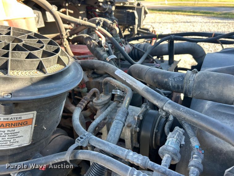 image for item ET6511 2009 Freightliner Business Class M2 Chipper truck