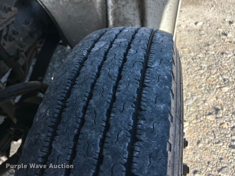 image for item ET6511 2009 Freightliner Business Class M2 Chipper truck