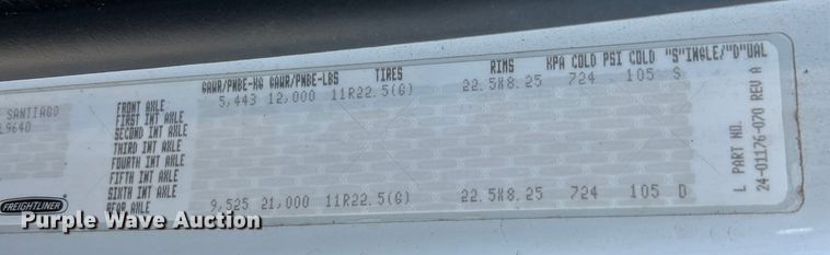 image for item ET6511 2009 Freightliner Business Class M2 Chipper truck