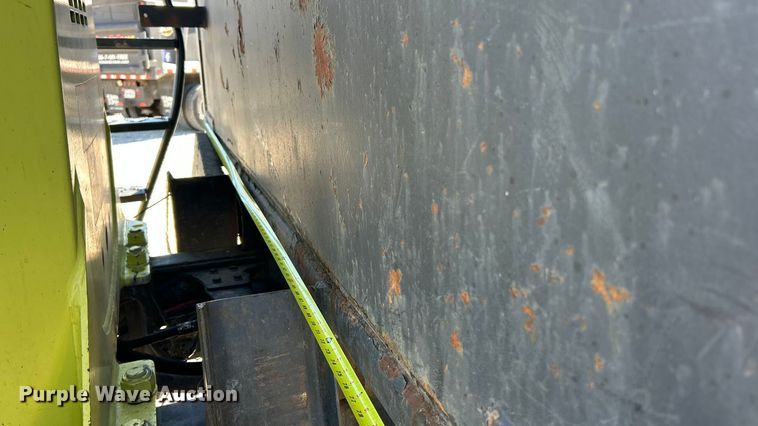 image for item ET6518 2012 Western Star 4900SB grapple crane truck