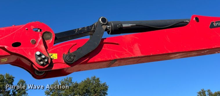 image for item ET6518 2012 Western Star 4900SB grapple crane truck