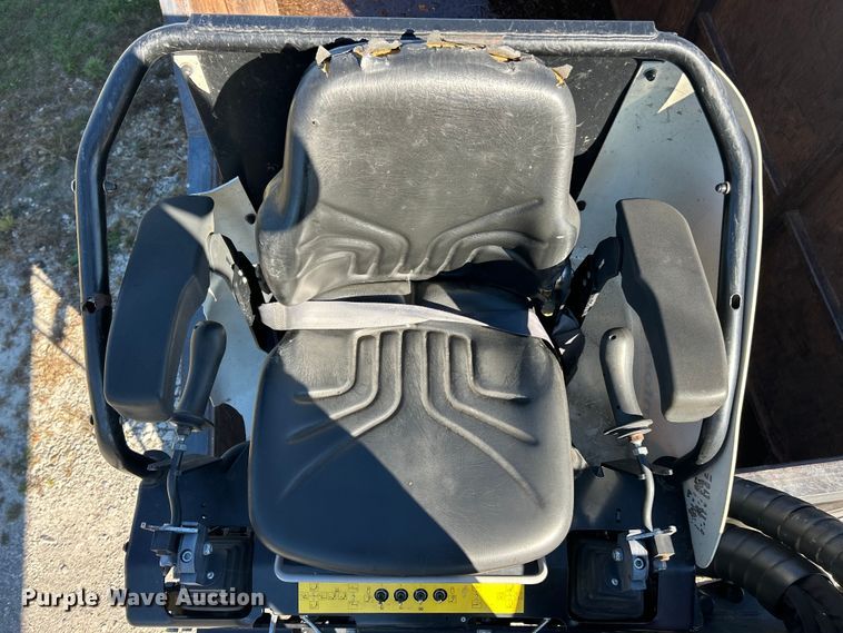 image for item ET6518 2012 Western Star 4900SB grapple crane truck