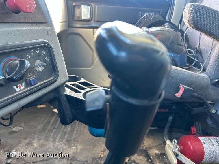 image for item ET6518 2012 Western Star 4900SB grapple crane truck