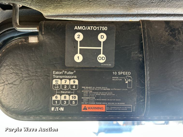 image for item ET6518 2012 Western Star 4900SB grapple crane truck