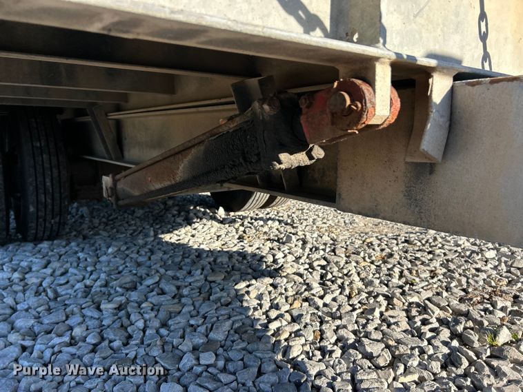 image for item ET6519 2004 American Trailer tilt deck container trailer