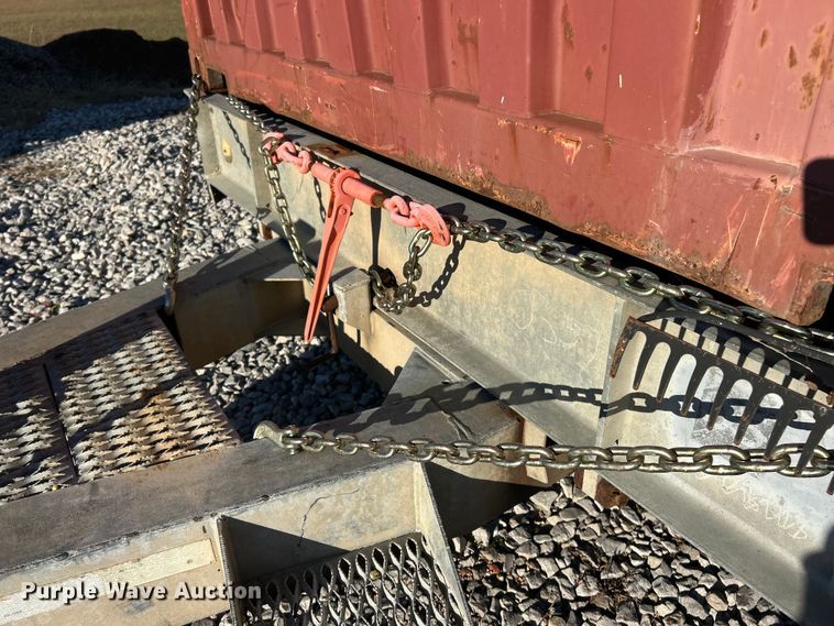 image for item ET6519 2004 American Trailer tilt deck container trailer